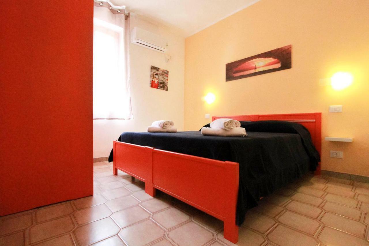 Residence Calava Gioiosa Marea Bagian luar foto